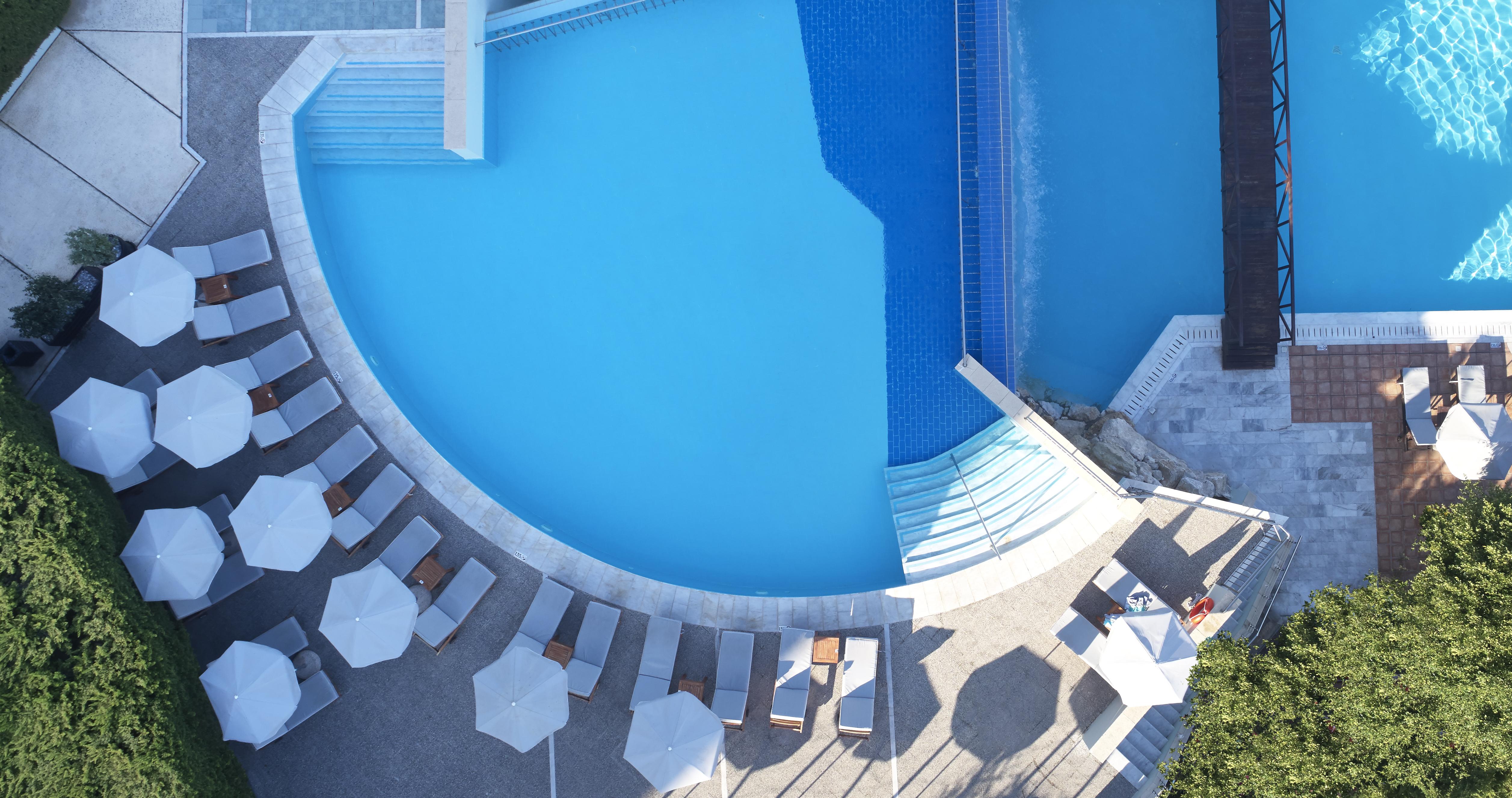 Amus Hotel & Spa Ixia  Ngoại thất bức ảnh Aerial view of a swimming pool