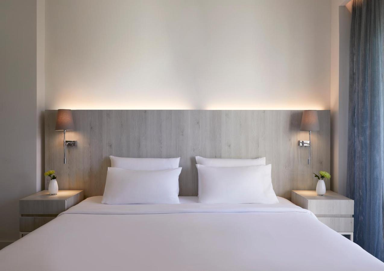 Amus Hotel & Spa Ixia  Ngoại thất bức ảnh A bedroom at the hotel