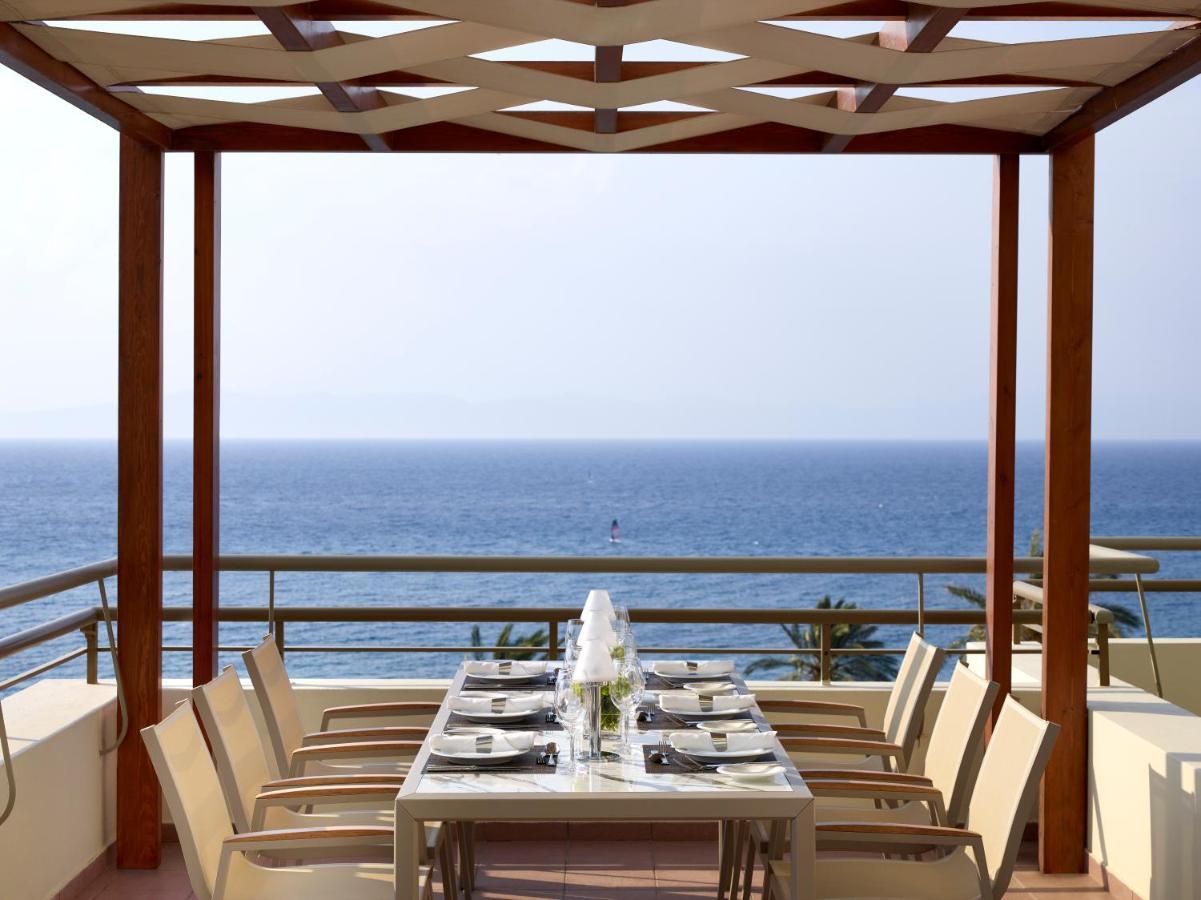 Amus Hotel & Spa Ixia  Ngoại thất bức ảnh The restaurant