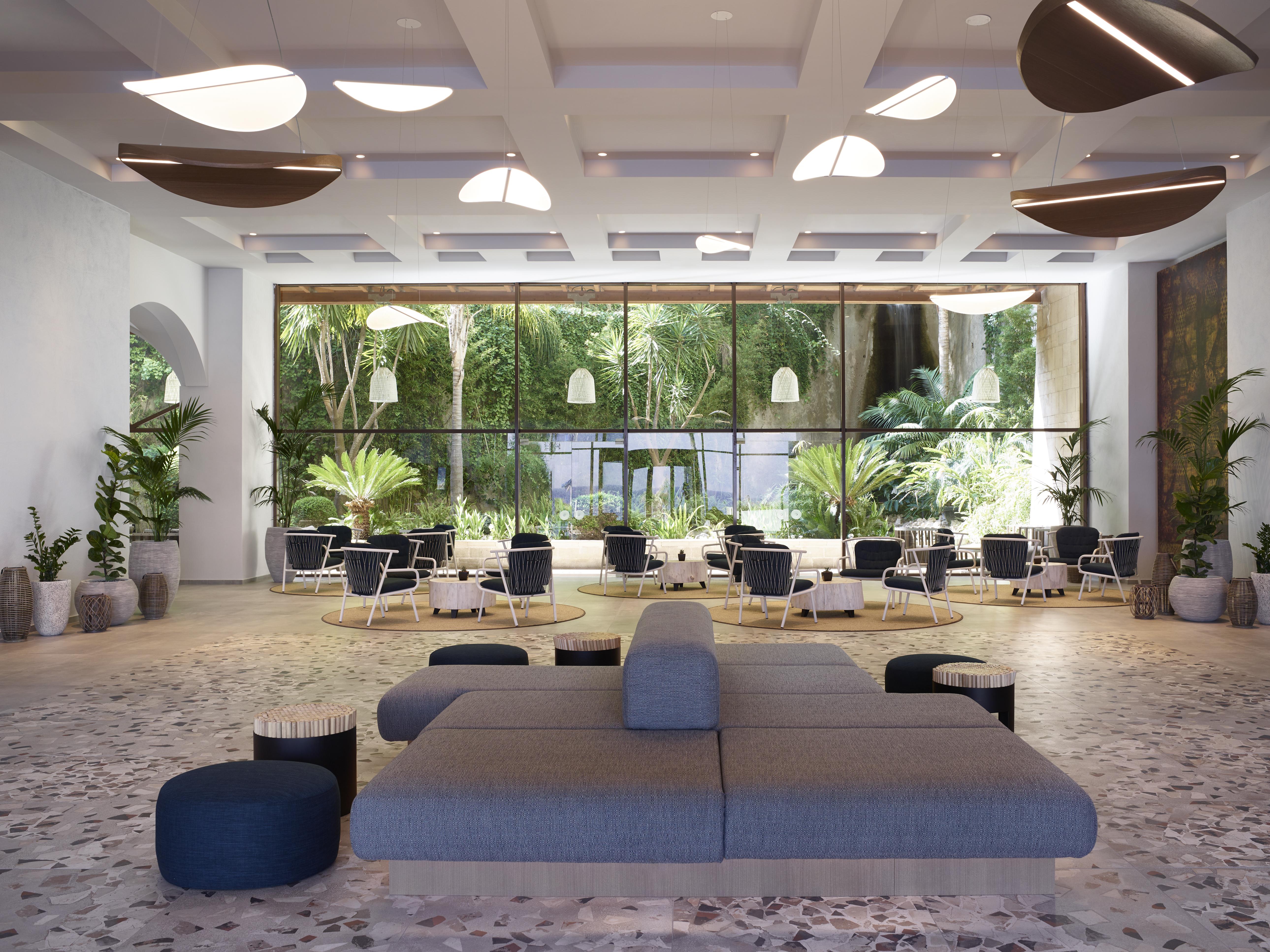 Amus Hotel & Spa Ixia  Ngoại thất bức ảnh The lobby of the hotel