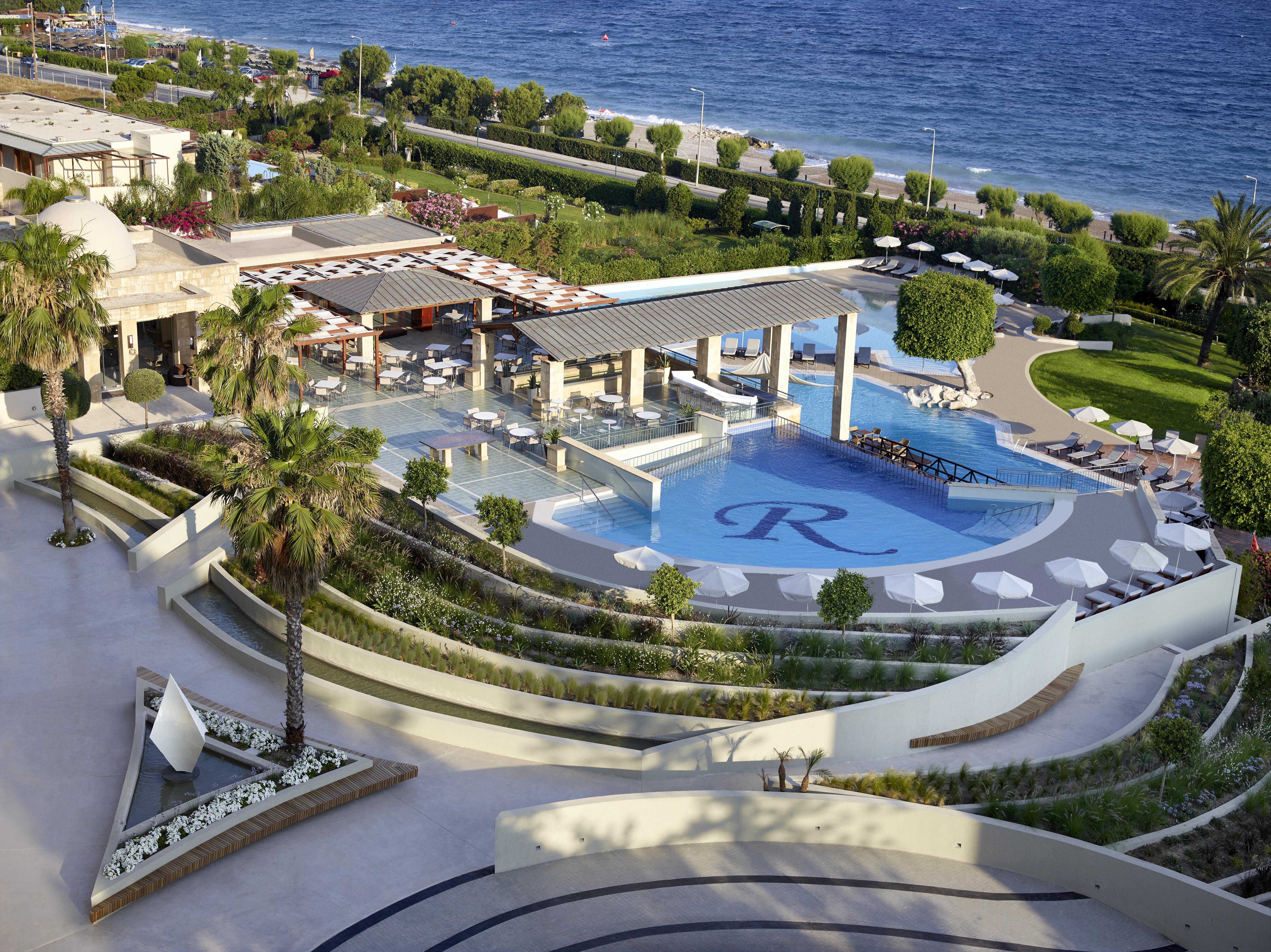 Amus Hotel & Spa Ixia  Ngoại thất bức ảnh The pool at the 512